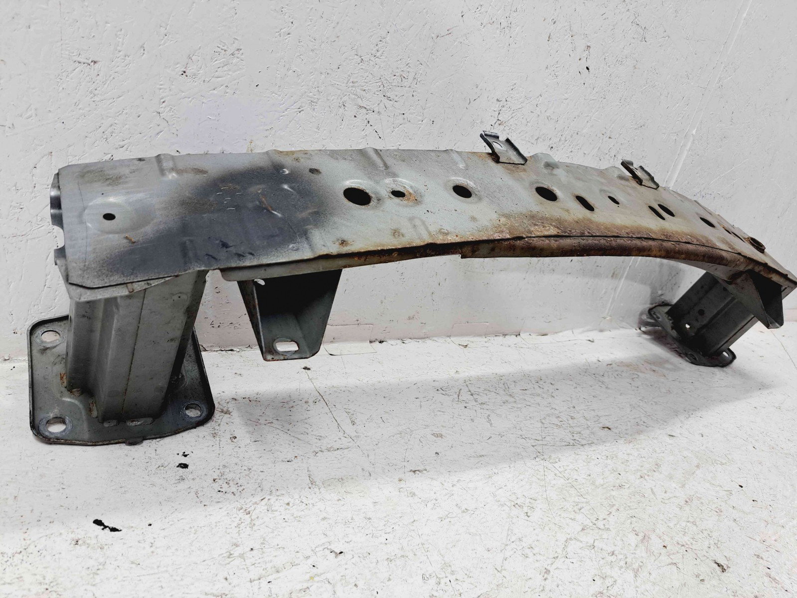 Armatura bara fata MAZDA 3 Fastback [Fabr 2003-2009] OEM - imagine 3