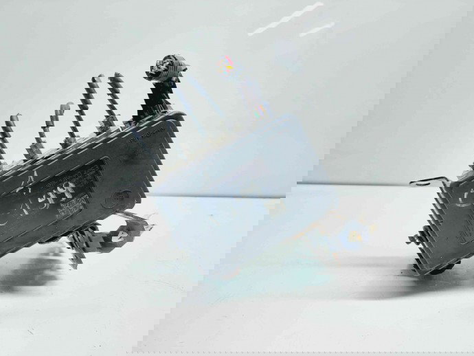 Pompa ABS MAZDA 3 Fastback [Fabr 2003-2009] BHR1437A0A 2.2 Skyactiv 110KW / 150CP 2.2 Skyactiv 110KW / 150CP