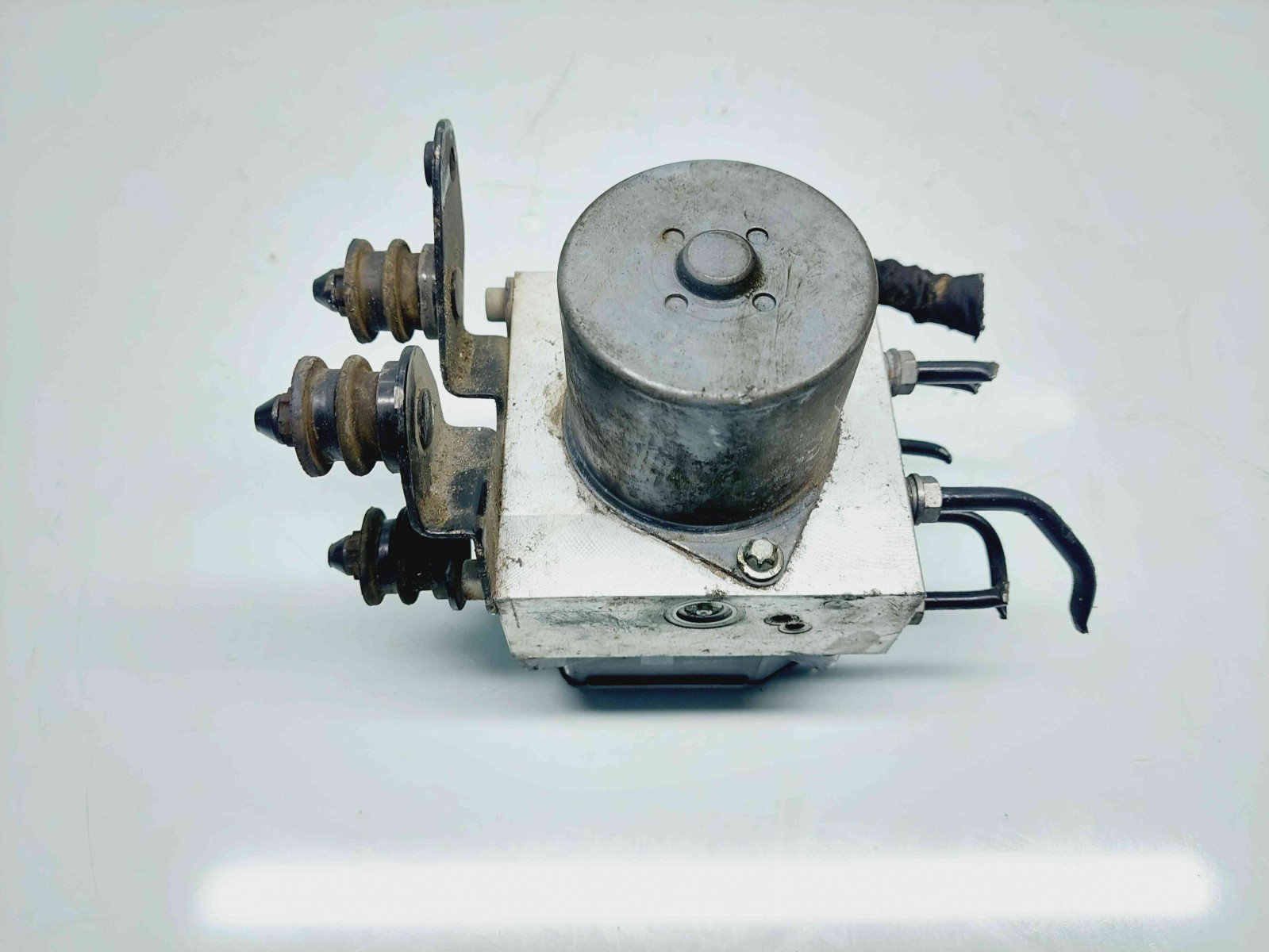 Pompa ABS Volkswagen Passat CC (358) Facelift [Fabr 2012-2016] 3AA614109AG 2.0 TDI CFFB 103KW / 140CP 2.0 TDI CFFB 103KW / 140CP - imagine 4