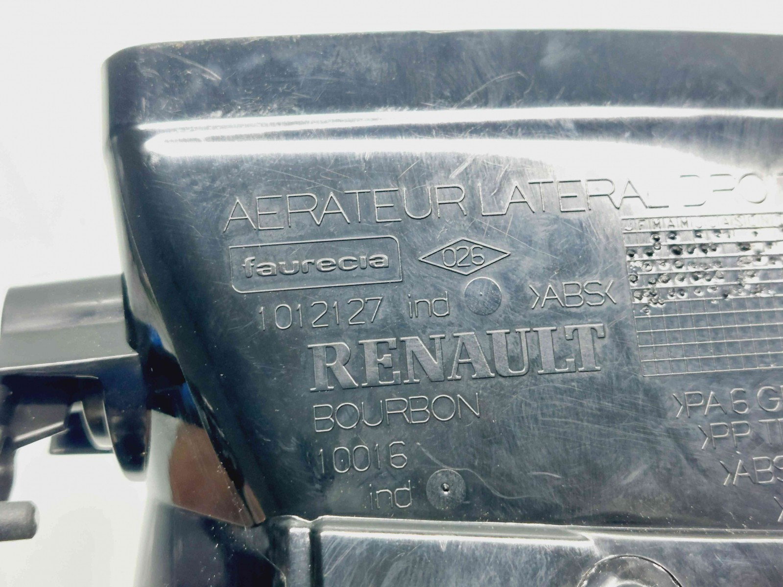 Grila aerisire dreapta Renault Scenic 3 (J95) Facelift [Fabr 2009-2015] 1012127 - imagine 5