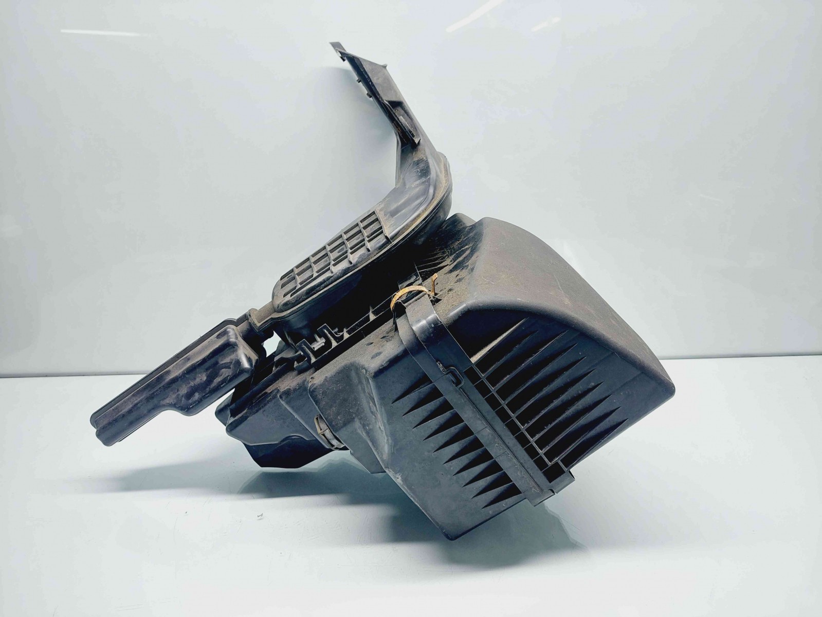 Carcasa filtru aer MAZDA 3 Fastback [Fabr 2003-2009] SH01-133AY 2.2 Skyactiv 110KW / 150CP 2.2 Skyactiv 110KW / 150CP - imagine 1