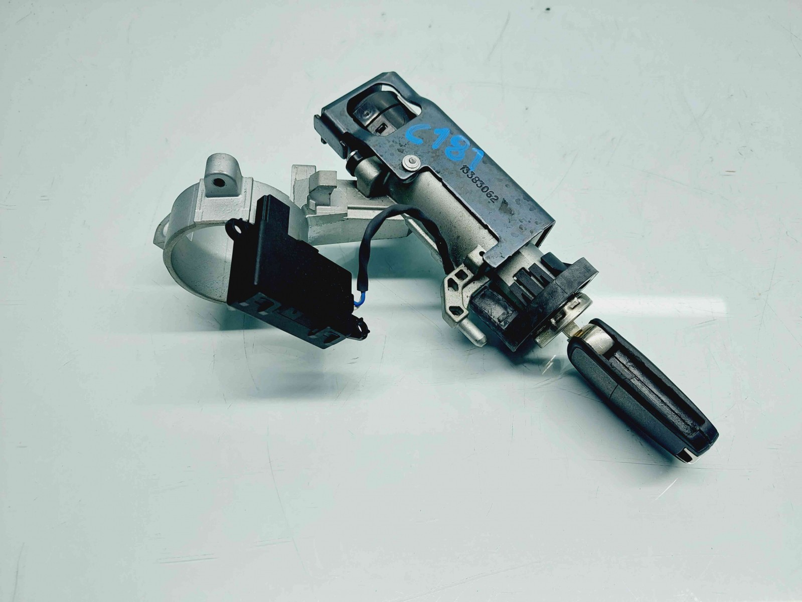 Contact cu cheie Opel Astra J Coupe GTC [Fabr 2009-2015] 20939745 2.0 CDTI A20DTH110KW / 150CP - imagine 3