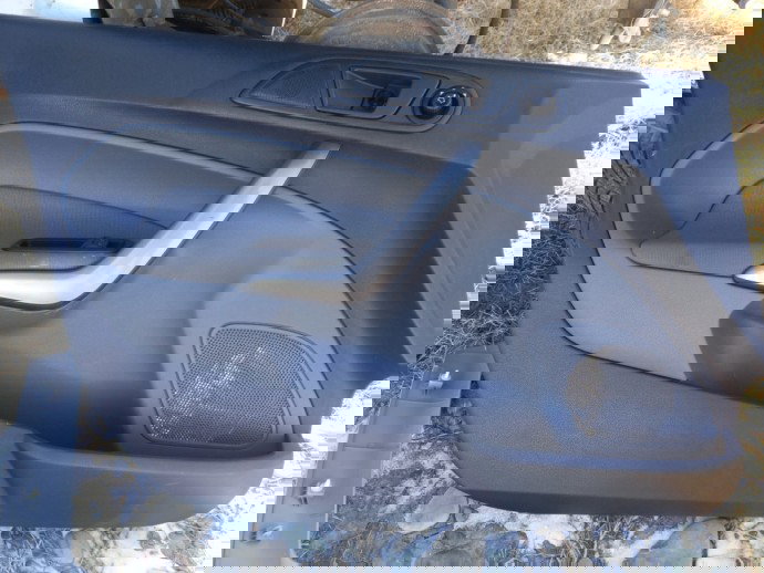 Tapiterie usa stanga fata Ford Fiesta 6  OEM 2008-2021