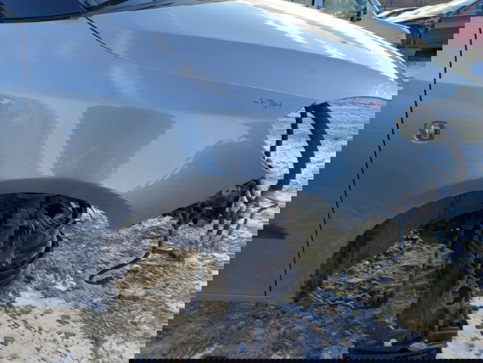 Aripa dreapta fata Skoda fabia 2 1.4 LF8H 2007-2014