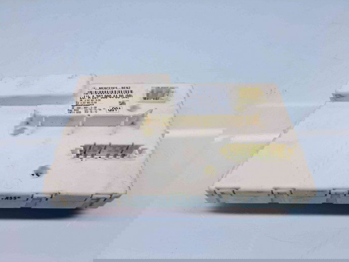  Modul confort Mercedes Clasa E (W207) Coupe AMG [Fabr 2009-2012] A2079004400