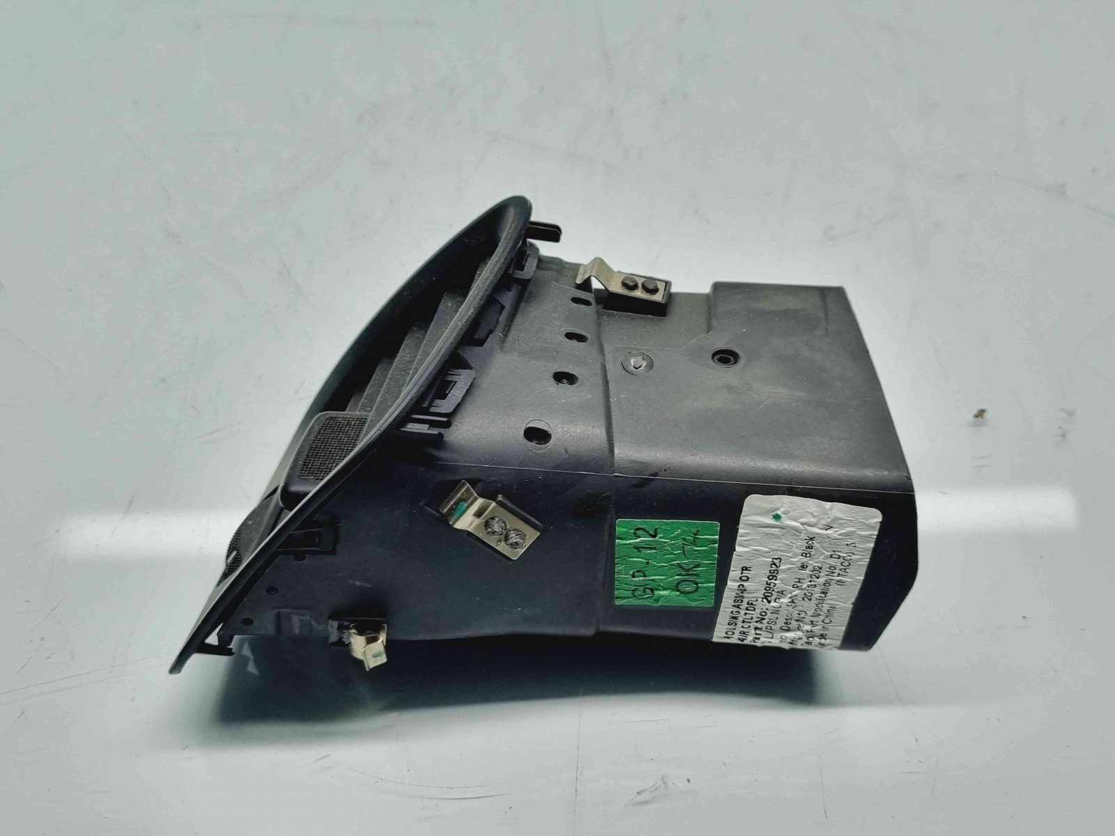 Grila aerisire dreapta Opel Insignia A Facelift [Fabr 2008-2016] 20959923 - imagine 2