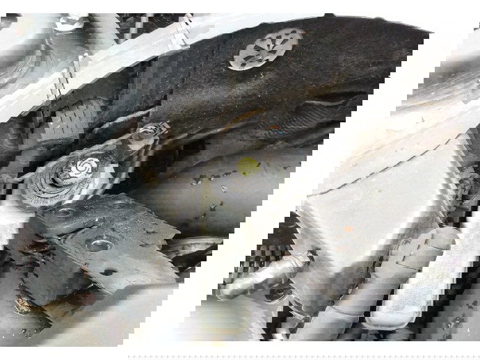 Vas lichid franaVolkswagen Passat B6 2.0 BKP OEM 2005-2010