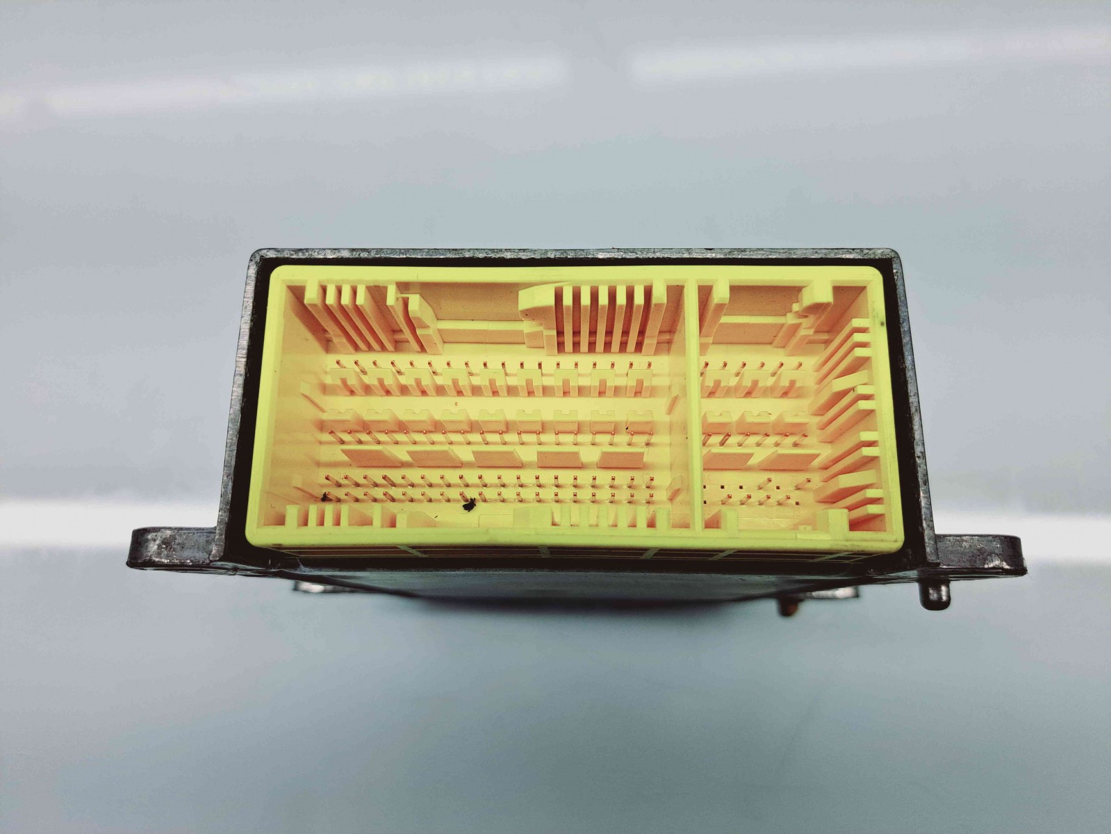 Calculator airbag Mercedes Clasa E (W207) Coupe AMG [Fabr 2009-2012] A2079011700 2.2 CDI 651911 143KW / 194CP - imagine 2