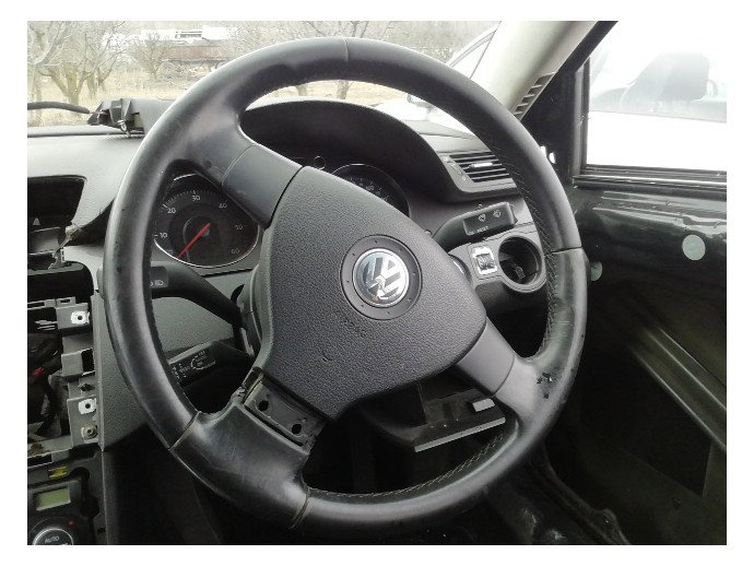 Volan 3 spite Volkswagen Passat B6 2.0 BKP OEM 2005-2010