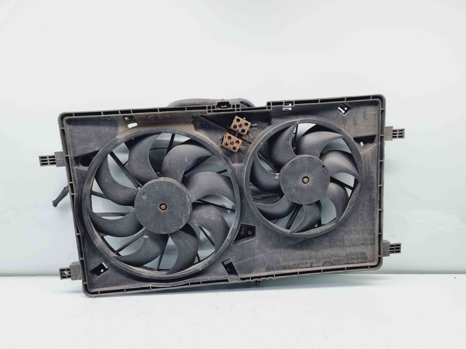 Electroventilator Opel Movano B F3500 (L2 H2) [Fabr 2010-2022] 214812564R 2.3 DCI M9T702 2.3 DCI M9T702 80KW / 109CP - imagine 4