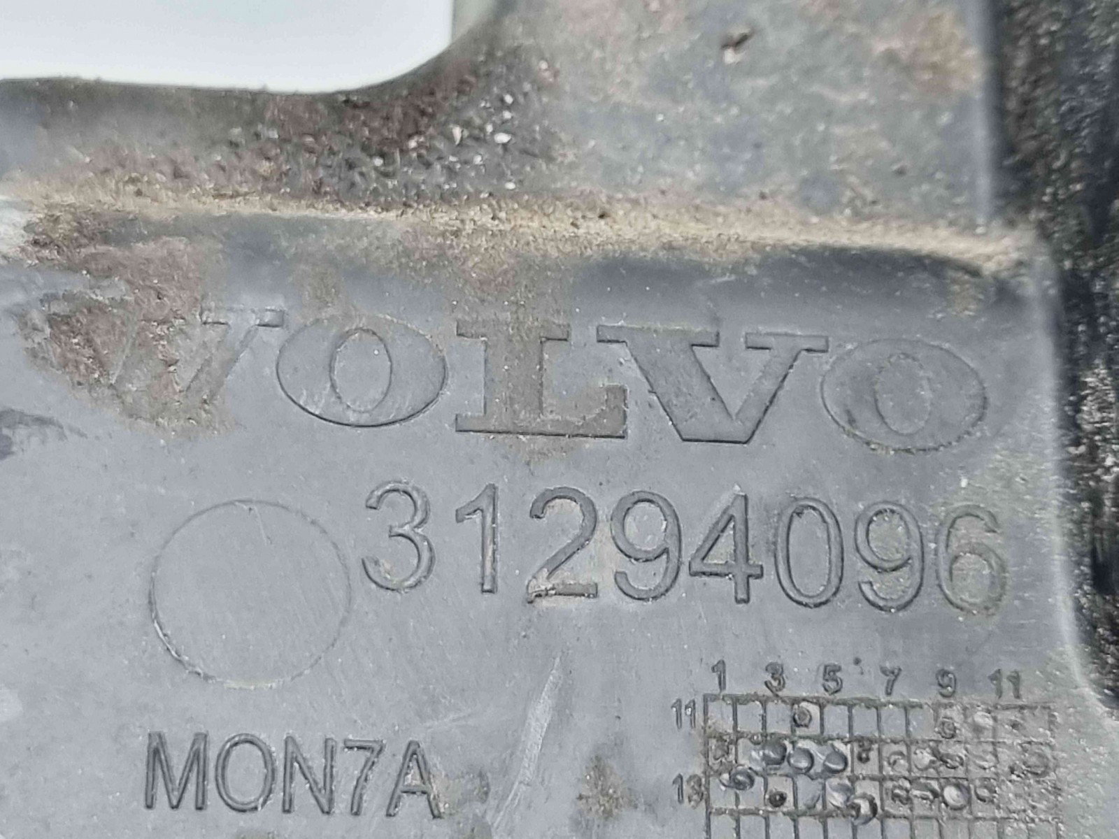 Deflector aer Volvo V40 Rdesign [Fabr 2013-2019] 31294096 - imagine 4