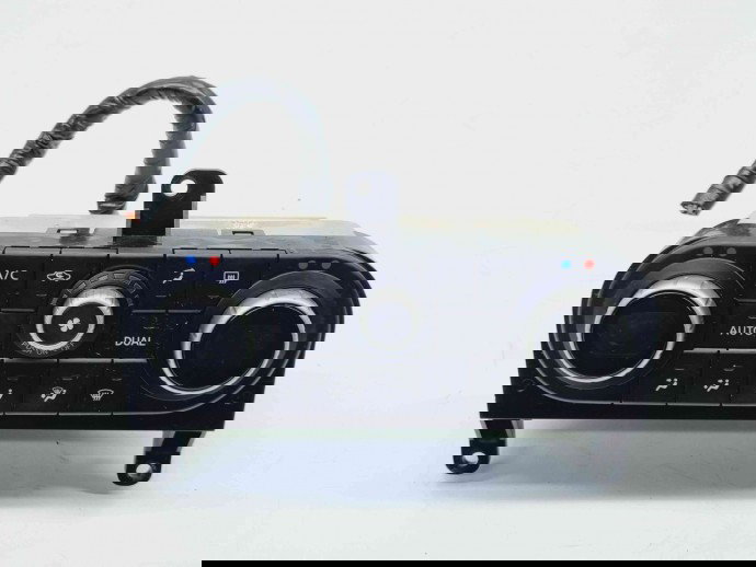  Panou comanda clima Nissan Qashqai Facelift (2) [Fabr 2009-2013] 27500BR47B