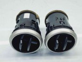  Grila aerisire centrala Nissan Qashqai Facelift (2) [Fabr 2009-2013] 68766JD10A