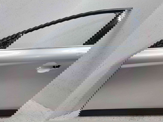 Usa stanga fata Volvo XC60 [Fabr 2008-2017] 42600 Silver