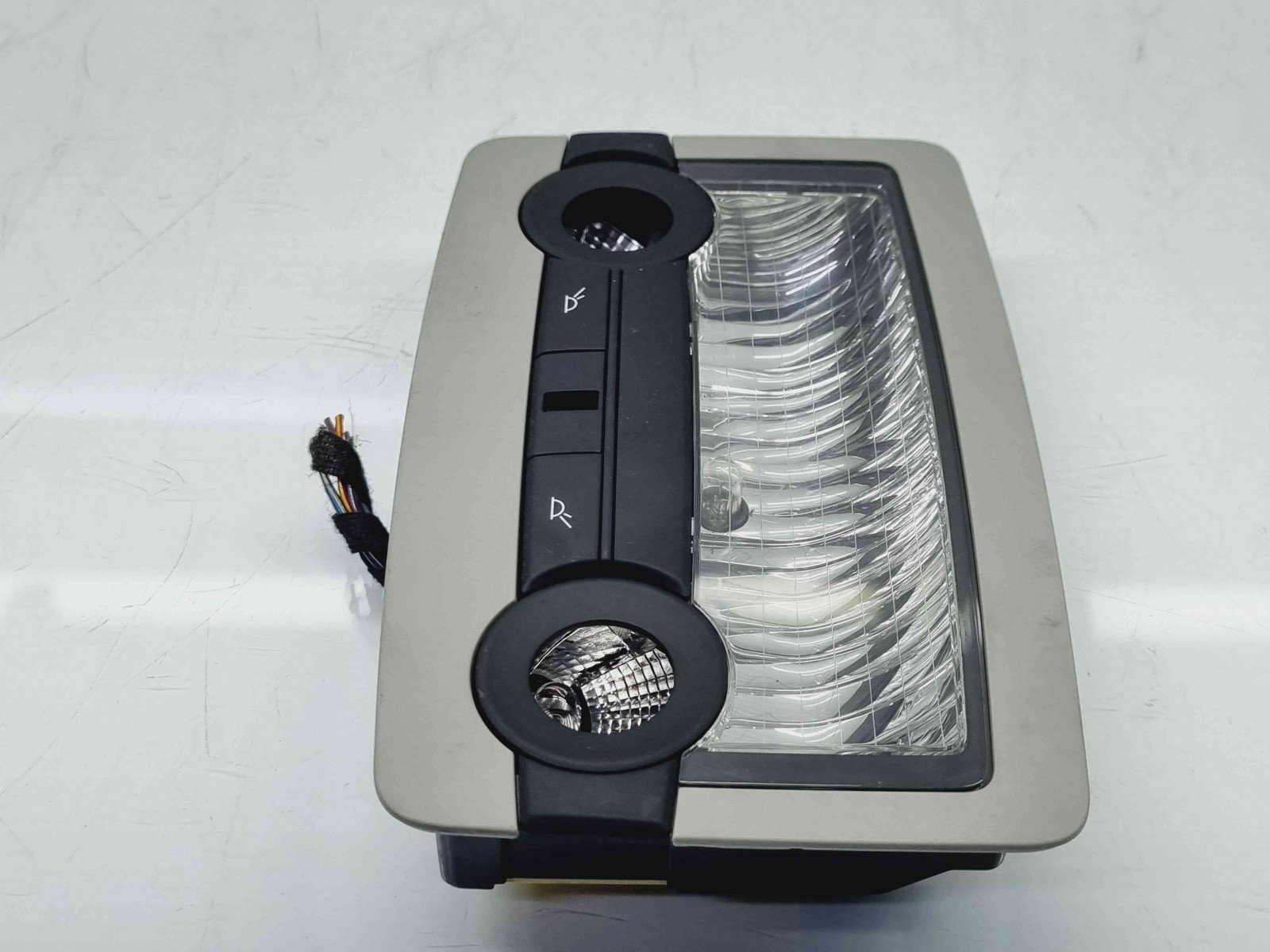 Plafoniera spate Bmw X6 (E71, E72) [Fabr 2007-2014] 9111009 - imagine 2