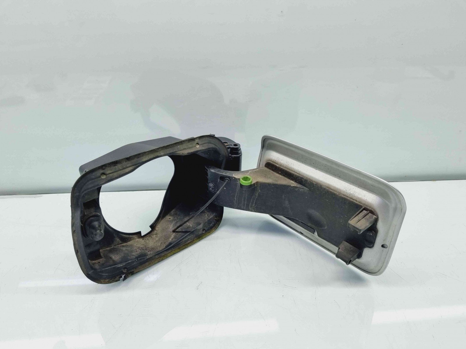 Capac rezervor Bmw X6 (E71, E72) [Fabr 2007-2014] Titansilber Metallic - imagine 2