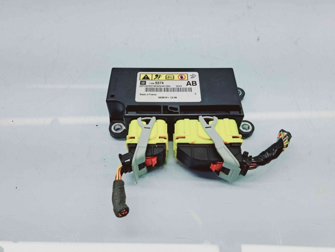 Calculator airbag Opel Astra J Coupe GTC [Fabr 2009-2015] 13589374 2.0 CDTI A20DTH 110KW / 150CP