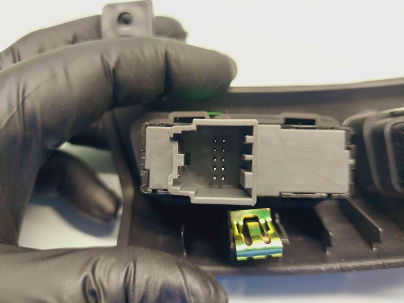 Butoane comenzi consola centrala Opel Mokka [Fabr 2012-2019] 95459691 - imagine 3