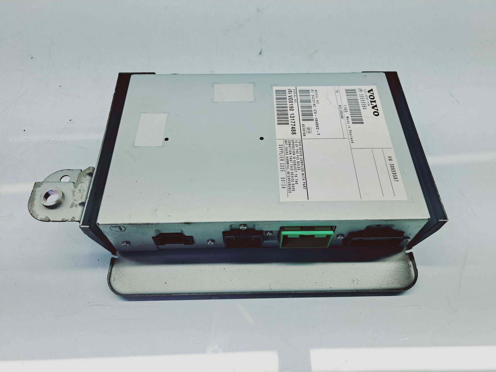 Amplificator audio Volvo XC60 [Fabr 2008-2017] 30659584 - imagine 1