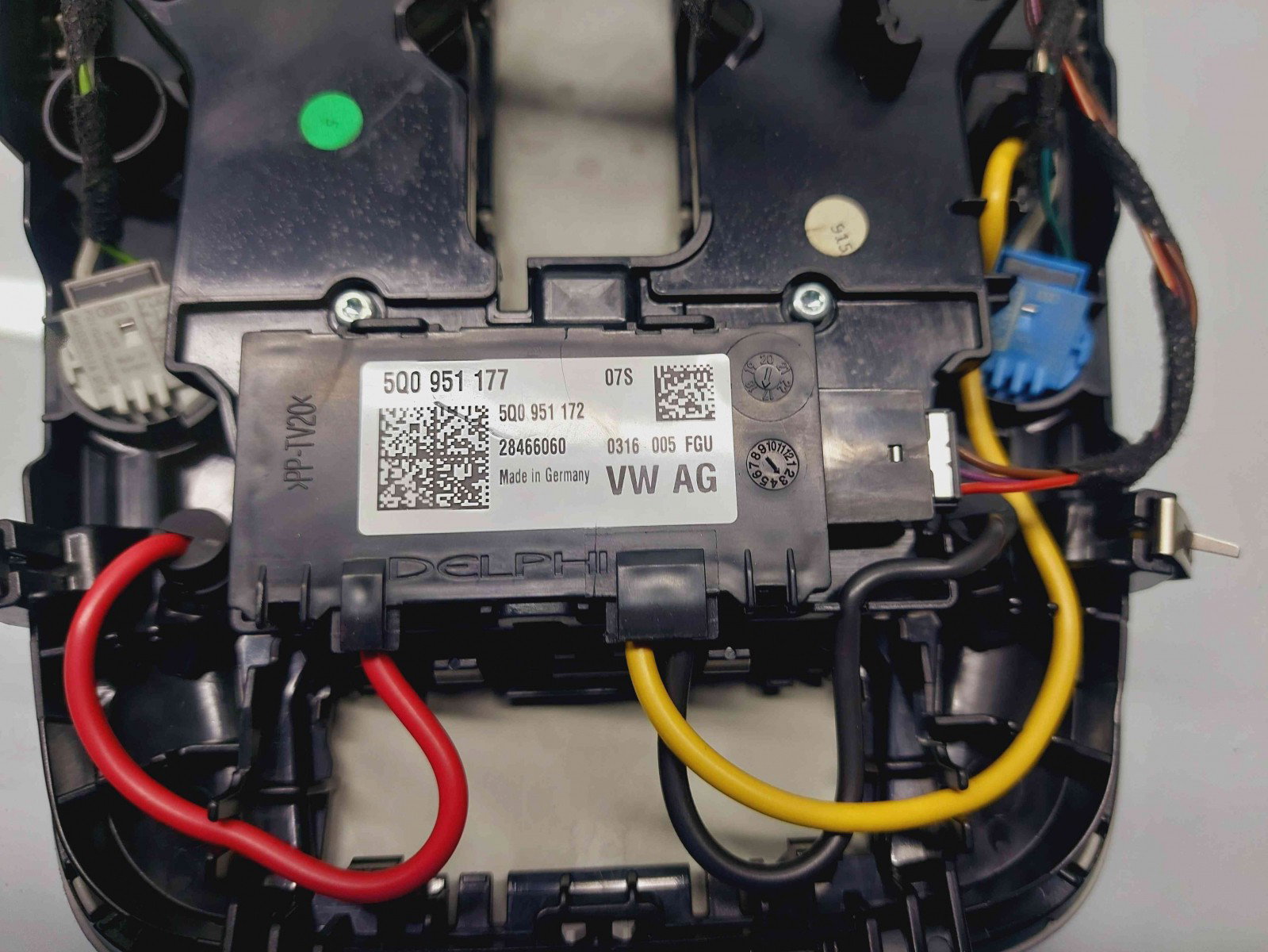 Plafoniera fata Audi A4 (8W2, B9) [Fabr 2015-2023] 8W0947135D - imagine 3