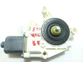 Motoras macara stanga spate Mercedes C220 W204 A2048200542 2007-2014