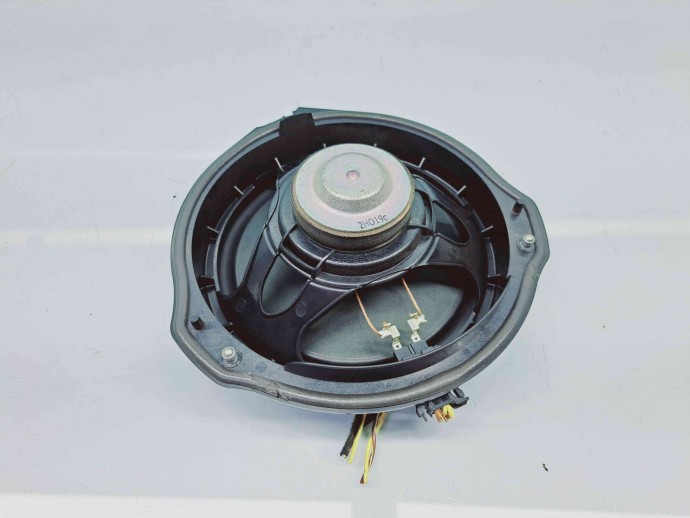  Boxa dreapta fata Mercedes Clasa E (W207) Coupe AMG [Fabr 2009-2012] A2048201902