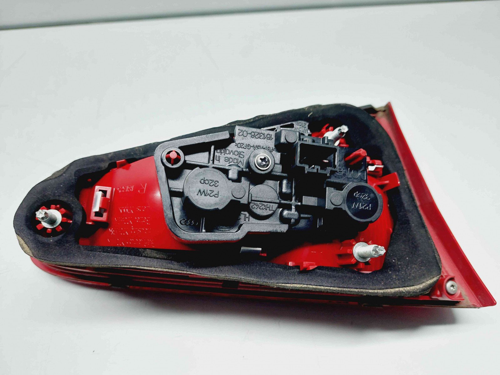 Stop haion dreapta Audi A4 (8K2, B8.5) Facelift [Fabr 2008-2015] 8K5945094AA - imagine 6