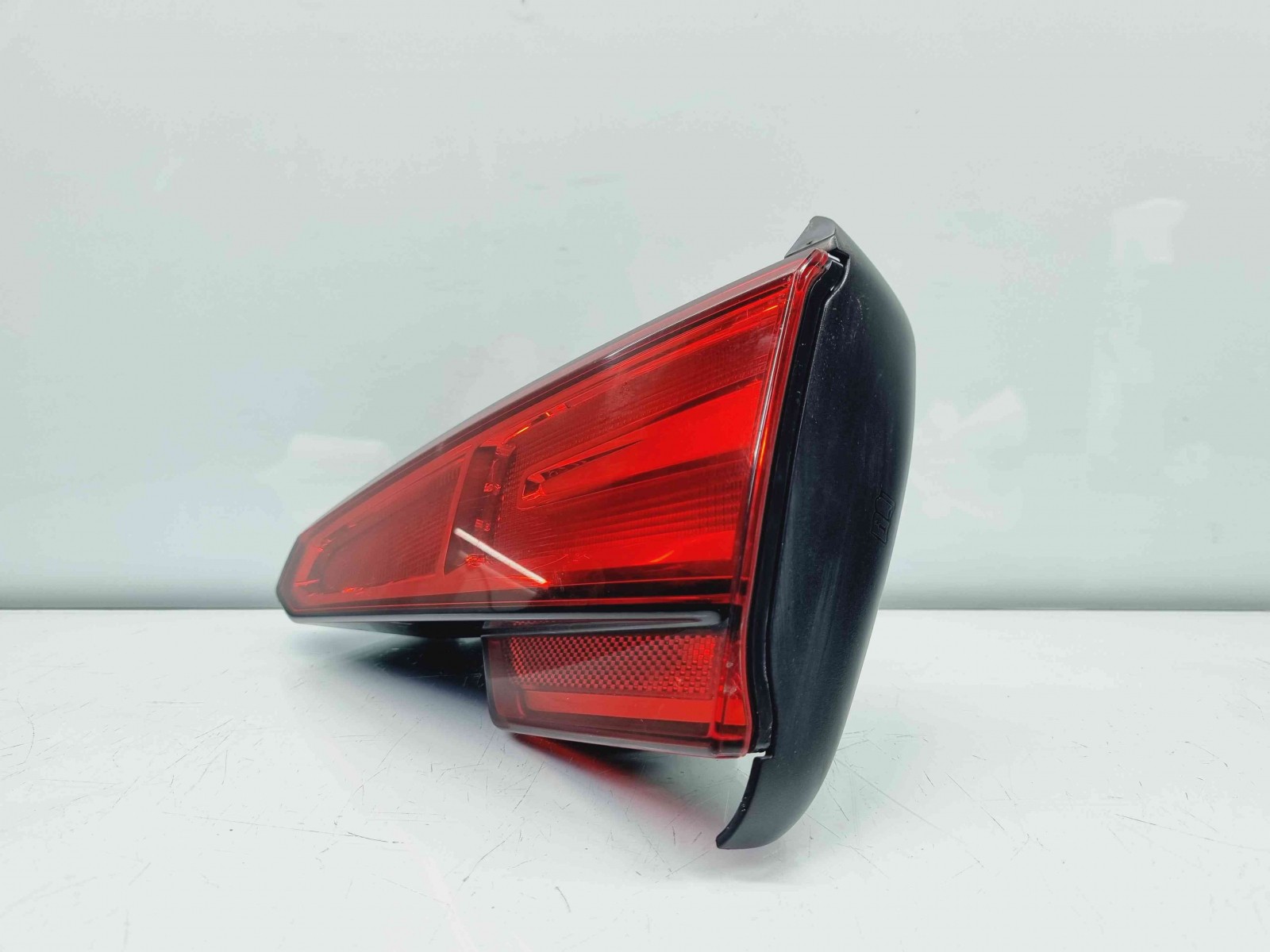 Stop haion dreapta Audi A4 (8W2, B9) [Fabr 2015-2023] 8W5945716A - imagine 2