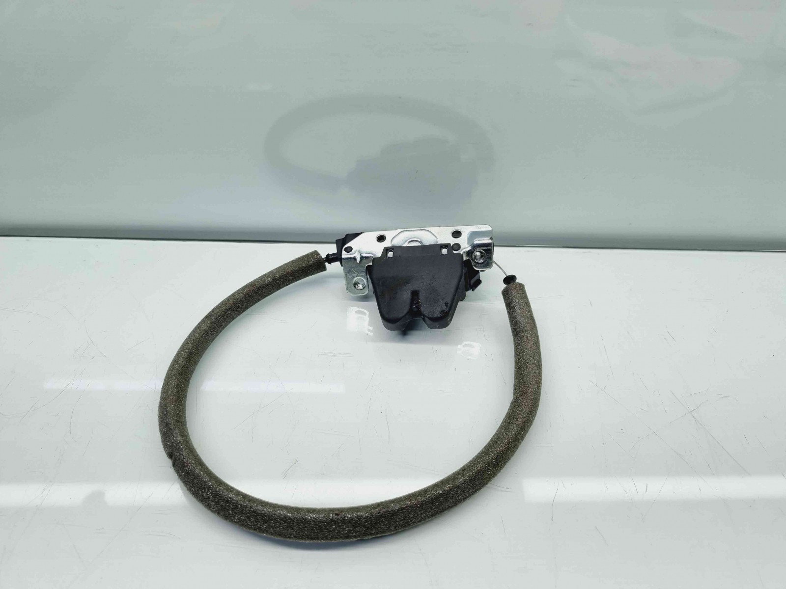 Broasca capota spate Mercedes Clasa E (W207) Coupe AMG [Fabr 2009-2012] A2047500185 - imagine 1