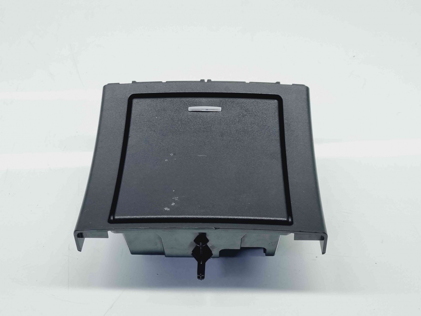 Scrumiera Mercedes Clasa E (W212) Facelift AMG [Fabr 2009-2016] A2126803850 - imagine 1