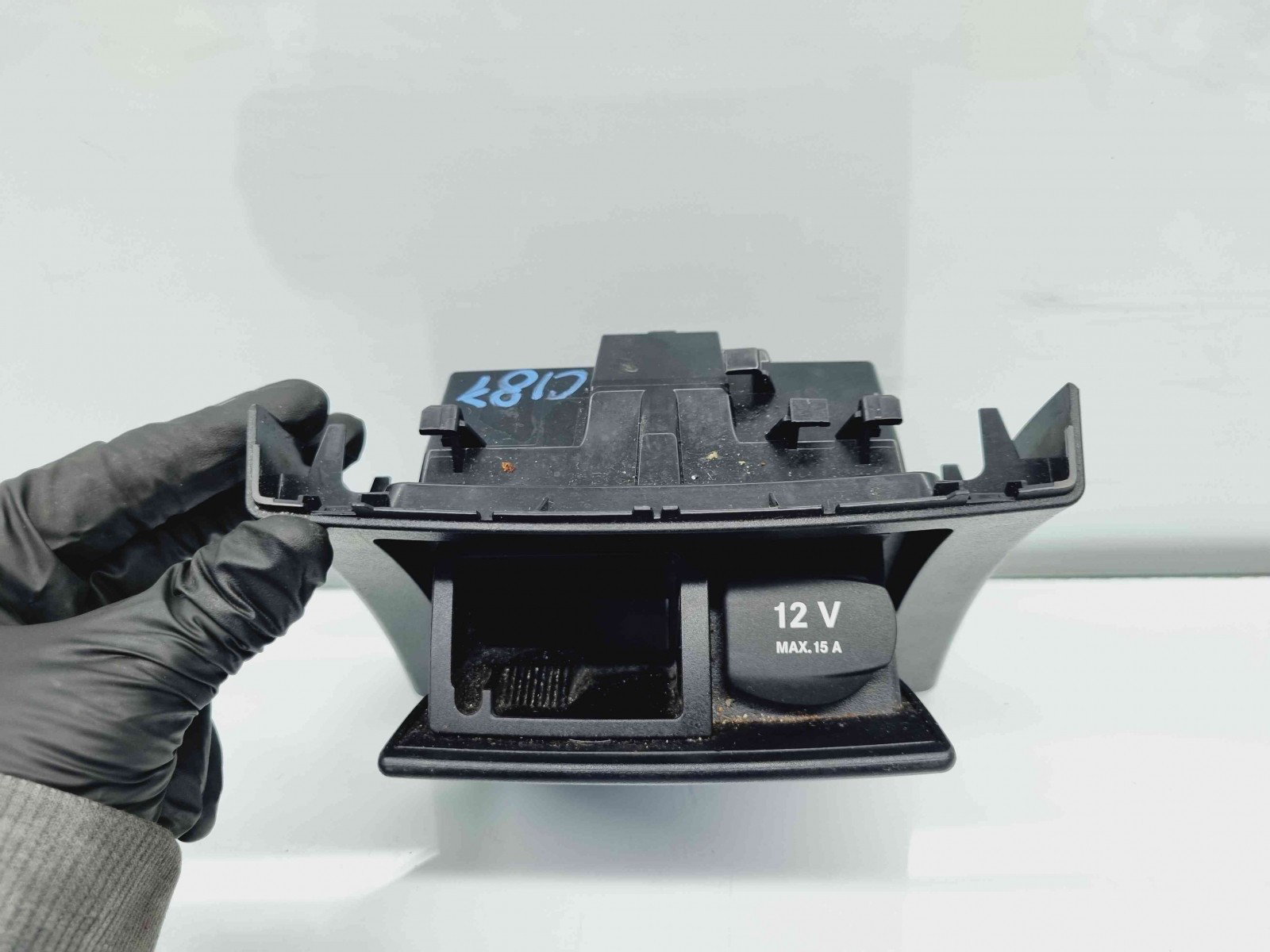 Scrumiera Mercedes Clasa E (W212) Facelift AMG [Fabr 2009-2016] A2126803850 - imagine 2