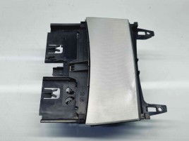  Scrumiera Mercedes Clasa E (W207) Coupe AMG [Fabr 2009-2012] A2046800179