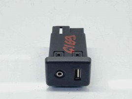  Conector auxiliar USB Opel Insignia A Facelift [Fabr 2008-2016] 22875063