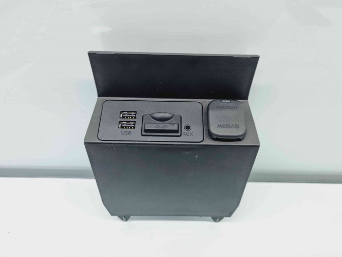  Conector auxiliar USB MAZDA 3 Fastback [Fabr 2003-2009] BHN2-644A1 | BJA766EZ1B