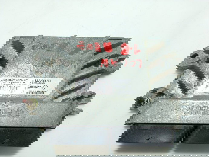 Calculator motor ECU Dacia Logan 1 1.6 MPI 8200483732 2004-2012