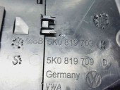  Grila aerisire stanga Volkswagen Golf 6 (5K1) GTD [Fabr 2009-2013] 5K0819709