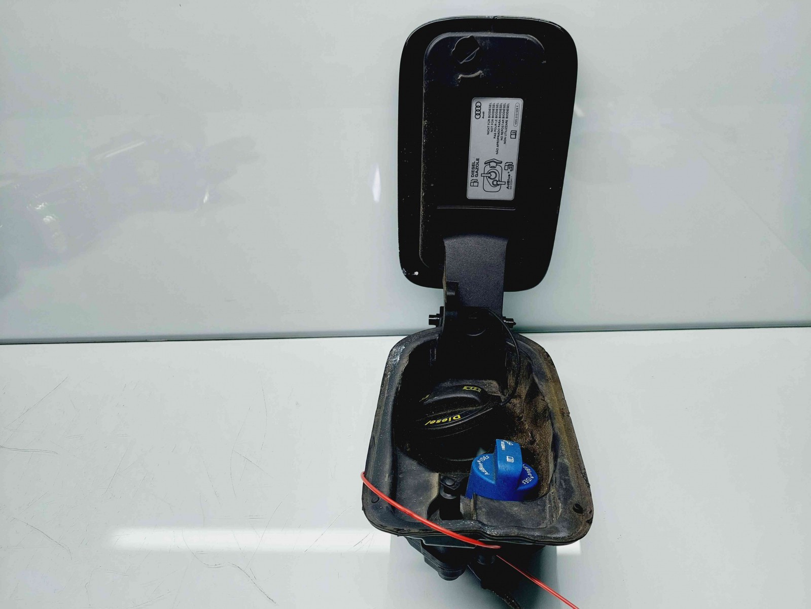 Capac rezervor Audi A4 (8W2, B9) [Fabr 2015-2023] 8W0809906A/L79B - imagine 3