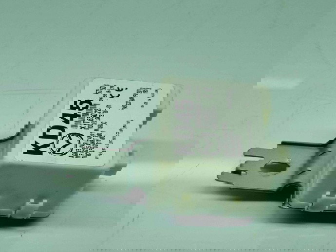  Modul confort MAZDA 3 Fastback [Fabr 2003-2009] X1T65072