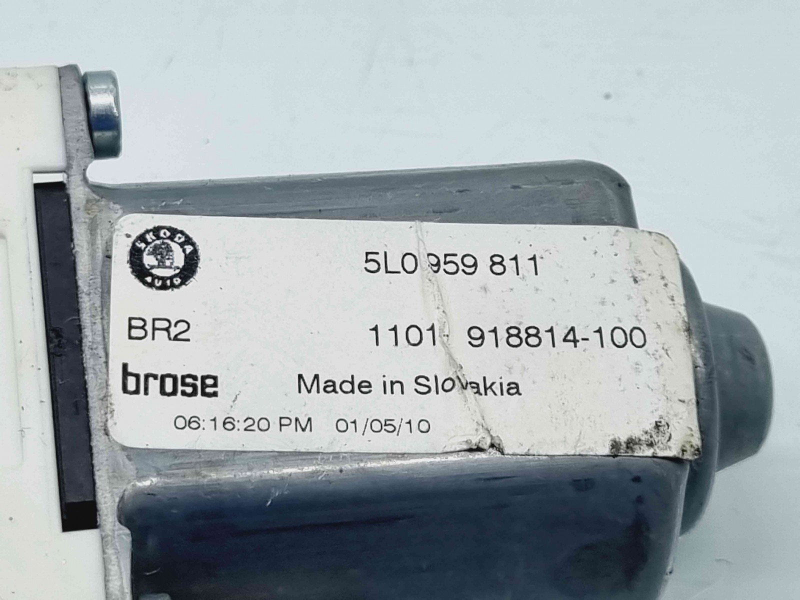 Motoras geam stanga spate Skoda Yeti (5L) [Fabr 2009-2020] 5L0959811 - imagine 4