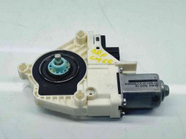 Motoras geam dreapta fata Skoda Yeti (5L) [Fabr 2009-2020] 8K0959812