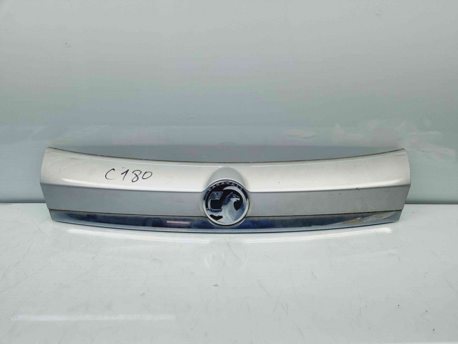 Ornament portbagaj Opel Mokka [Fabr 2012-2019] 95093281 - imagine 1