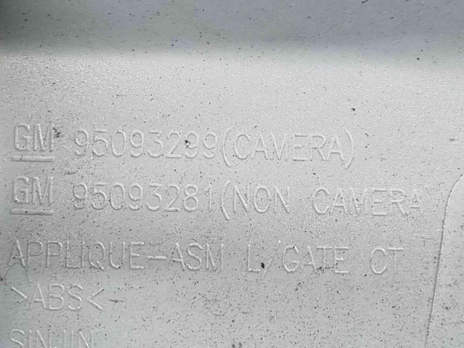 Ornament portbagaj Opel Mokka [Fabr 2012-2019] 95093281 - imagine 4