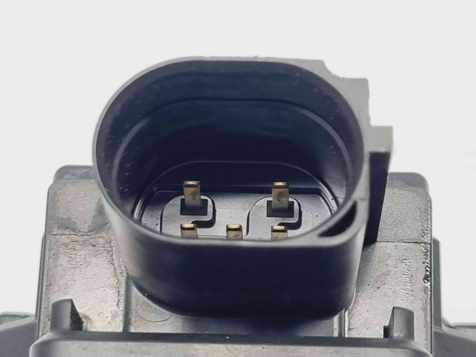 Supapa EGR Opel Astra J Coupe GTC [Fabr 2009-2015] 55566052 2.0 CDTI A20DTH 2.0 CDTI A20DTH 110KW / 150CP - imagine 4