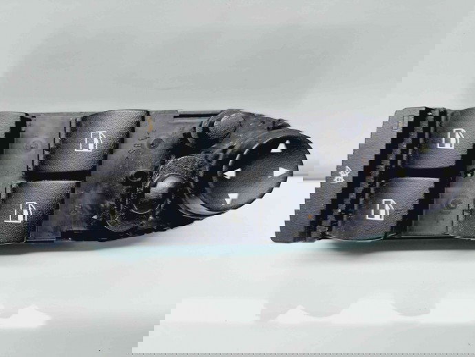  Butoane comanda geamuri sofer Bmw X6 (E71, E72) [Fabr 2007-2014] 912212101