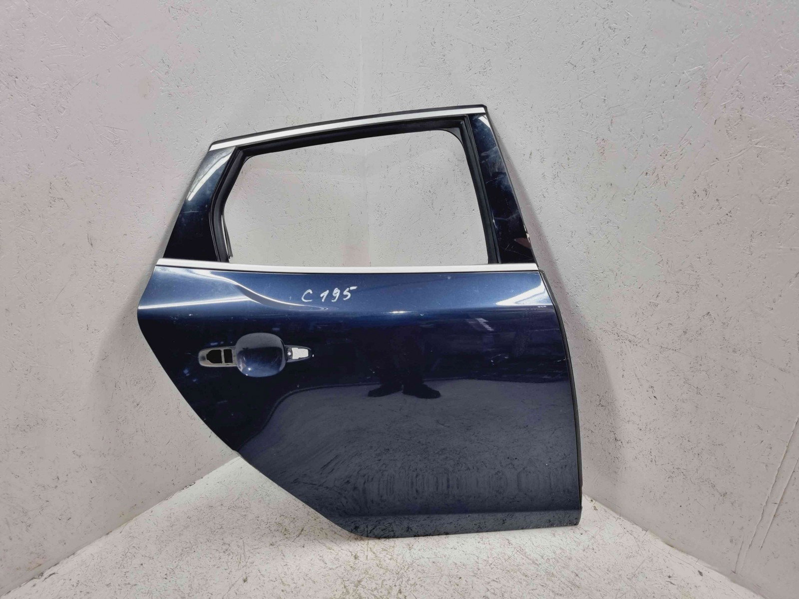 Usa dreapta spate Volvo V40 Rdesign [Fabr 2013-2019] 49800 Caspian Blue - imagine 1