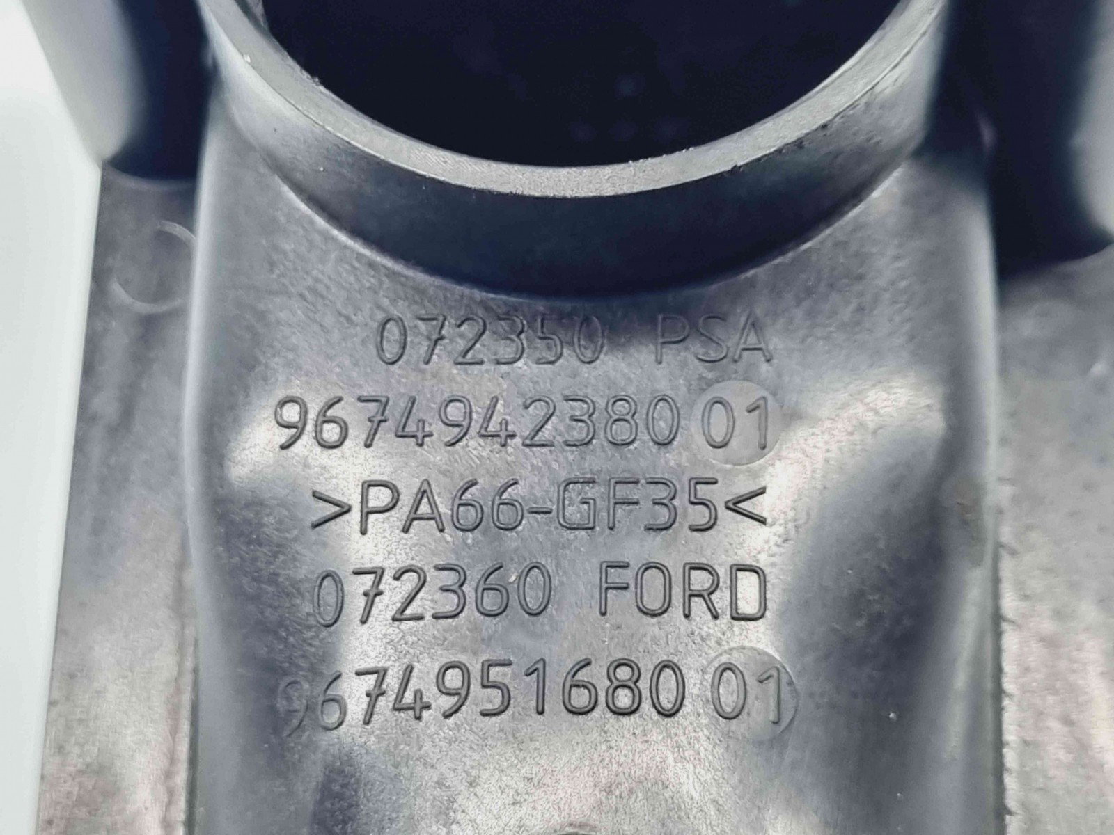 Tub intercooler Volvo V40 Rdesign [Fabr 2013-2019] 9674942380 1.6 D4162T 84KW / 115CP 1.6 D4162T 84KW / 115CP - imagine 2