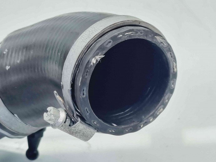 Tub intercooler Volvo V40 Rdesign [Fabr 2013-2019] 9677359080 1.6 D4162T 84KW / 115CP 1.6 D4162T 84KW / 115CP