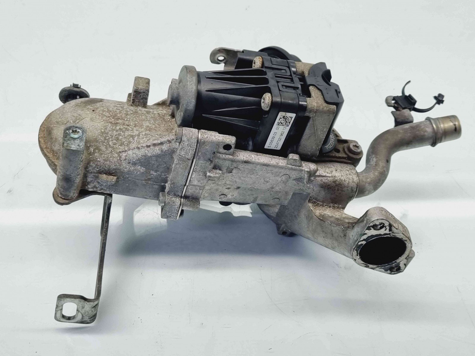 Racitor gaze Volvo V40 Rdesign [Fabr 2013-2019] 50563903 1.6 D4162T 84KW / 115CP 1.6 D4162T 84KW / 115CP - imagine 2