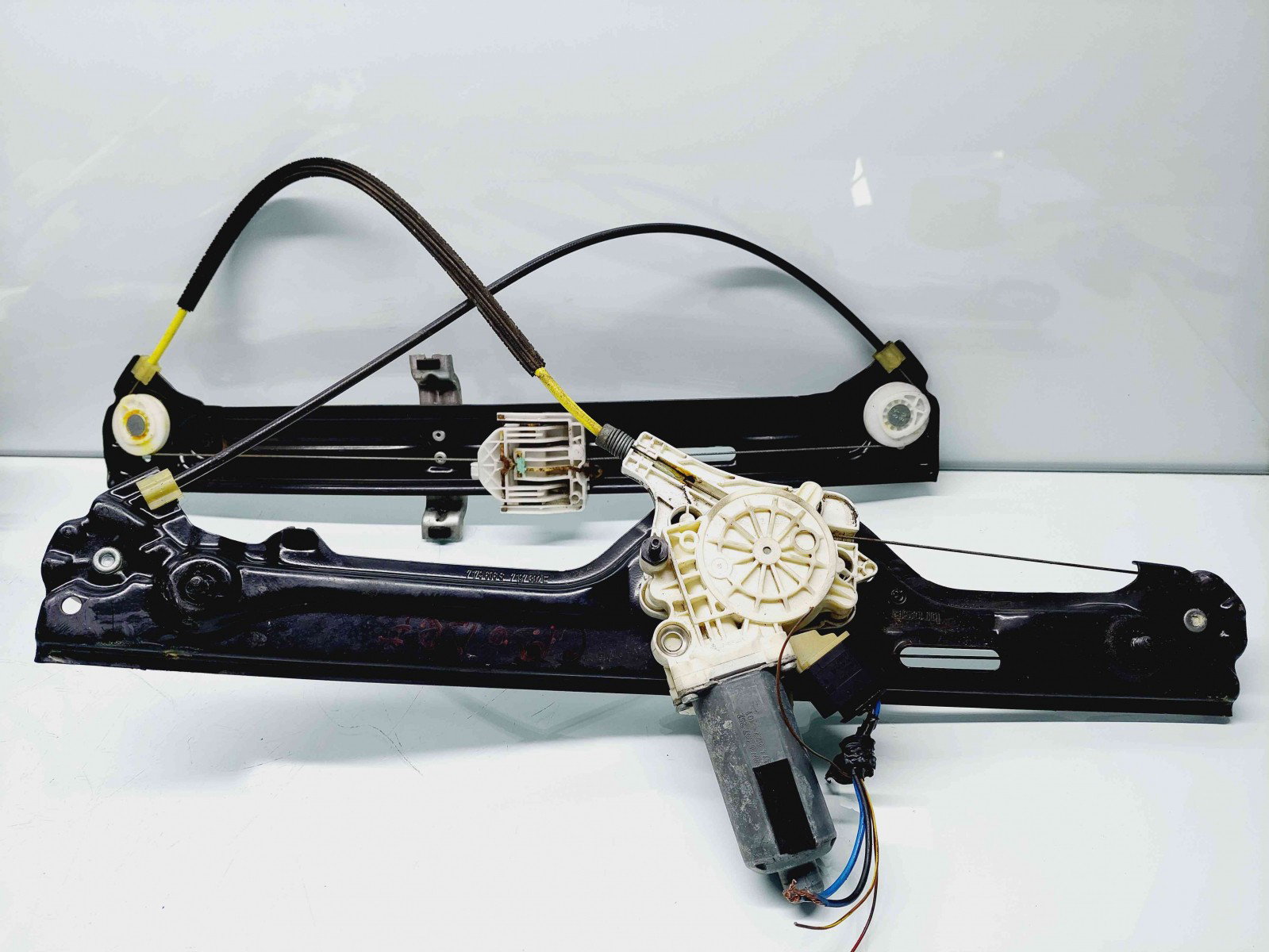 Macara electrica geam dreapta fata Bmw X6 (E71, E72) [Fabr 2007-2014] 7179606S/974622101 - imagine 1