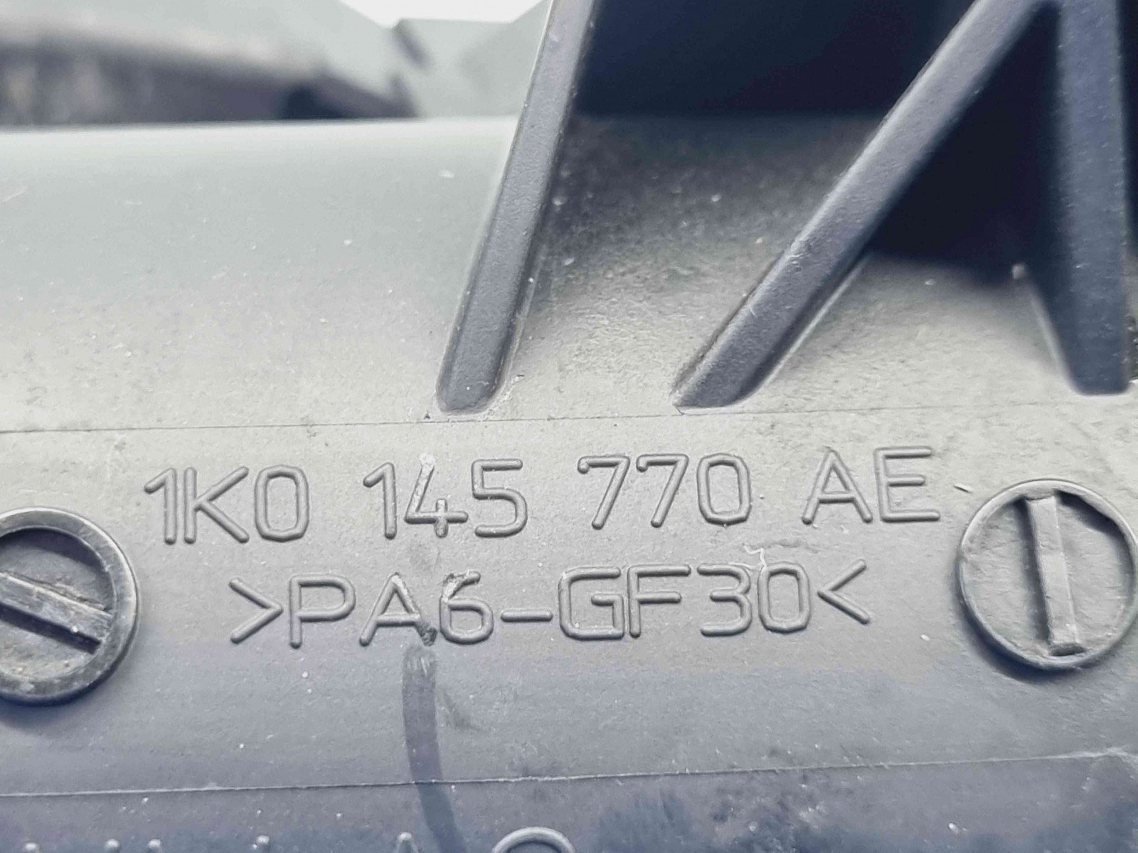 Tub intercooler Volkswagen Passat CC (358) Facelift [Fabr 2012-2016] 1K0145770AE 2.0 TDI CFFB 103KW / 140CP 2.0 TDI CFFB 103KW / 140CP - imagine 4